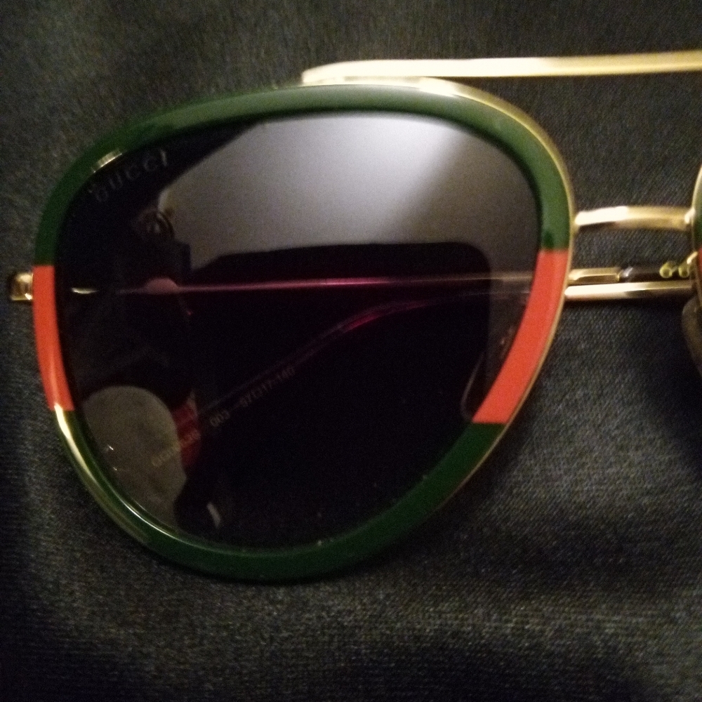 Gucci GG0062S Aviator Sunglasses In Green And Red - Picture 6 of 9